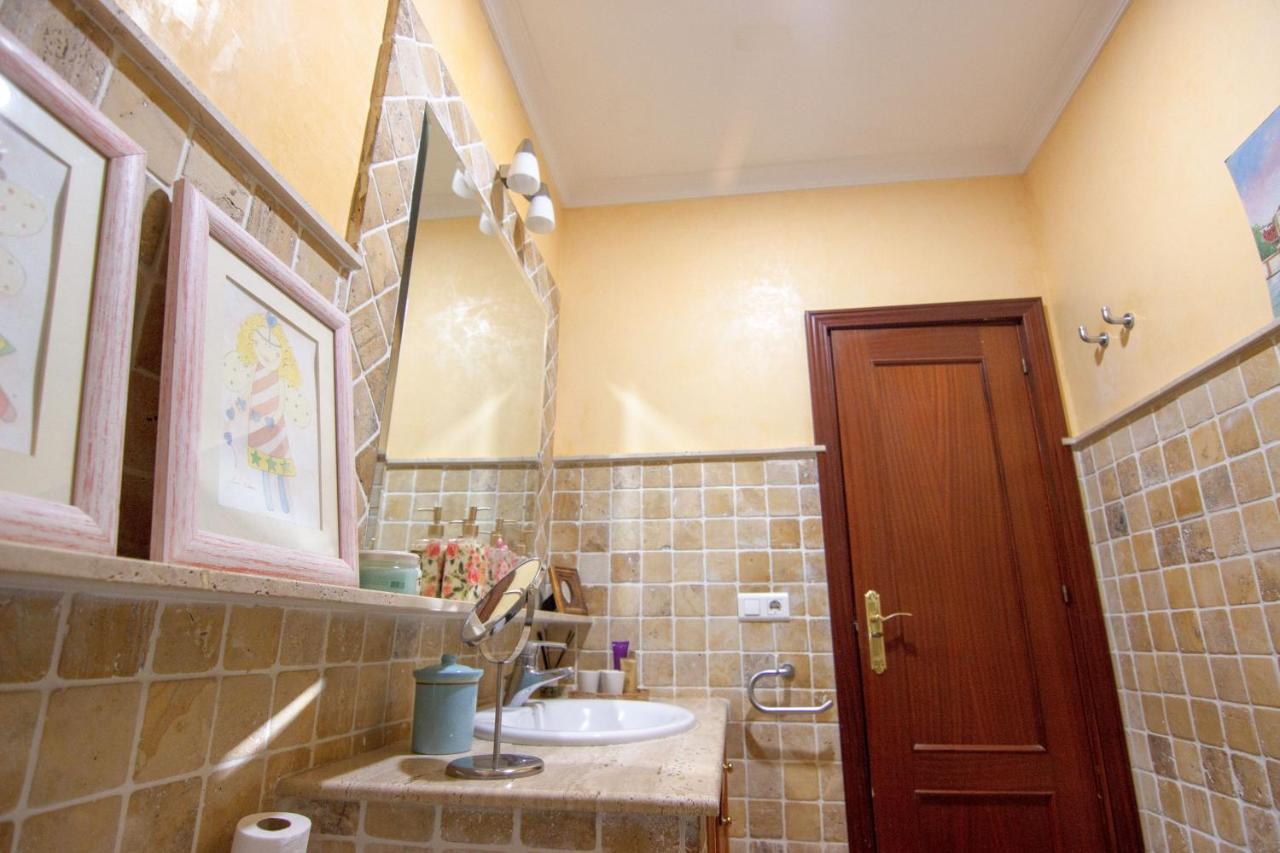 Rentalsevilla En El Mercado Del Arenal Kültér fotó